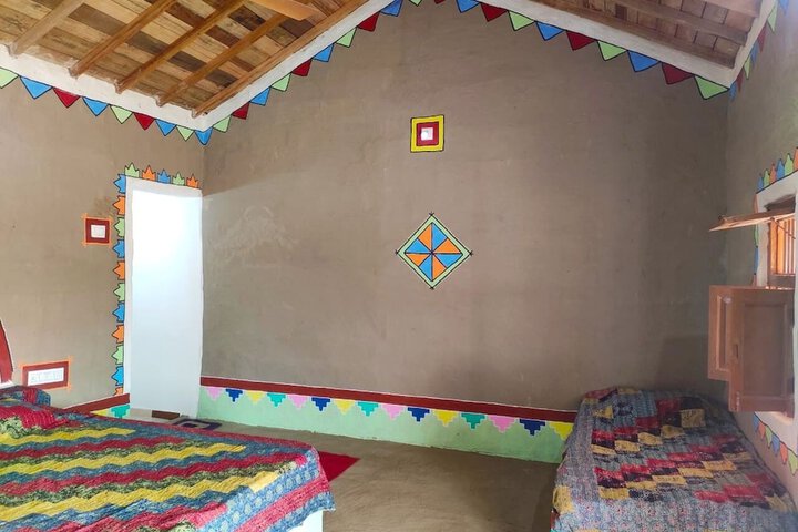 Room 37 of 63