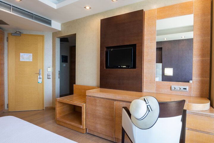 Room 31 of 171
