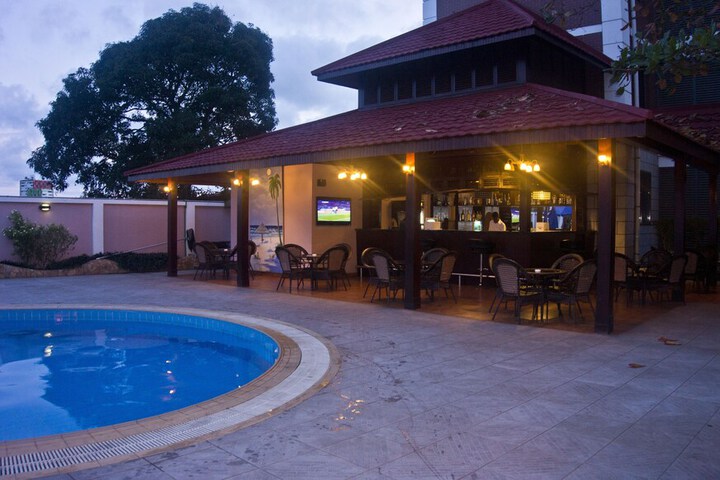 Pool 43 of 50