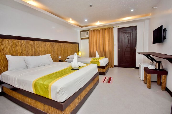 Room 35 of 115