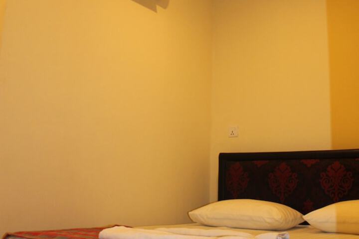 Room 21 of 70