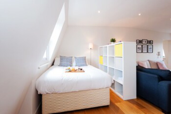 Room 21 of 23