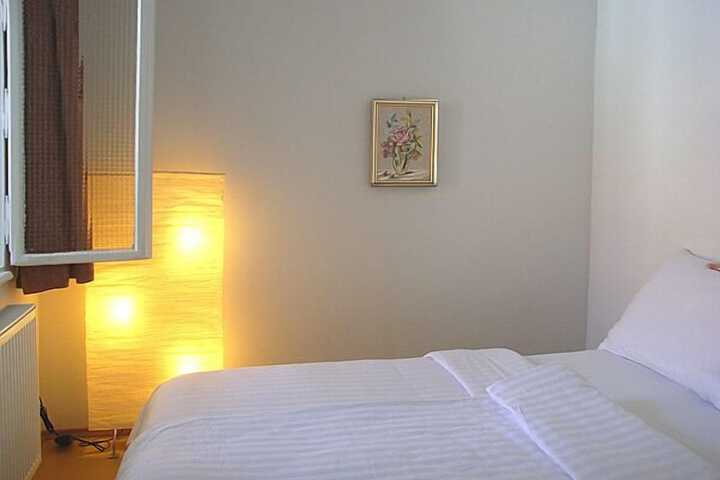 Room 39 of 108