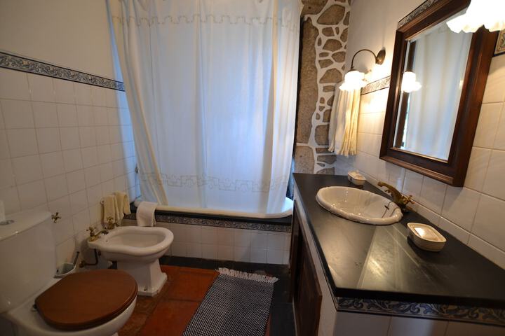 Room 15 of 29