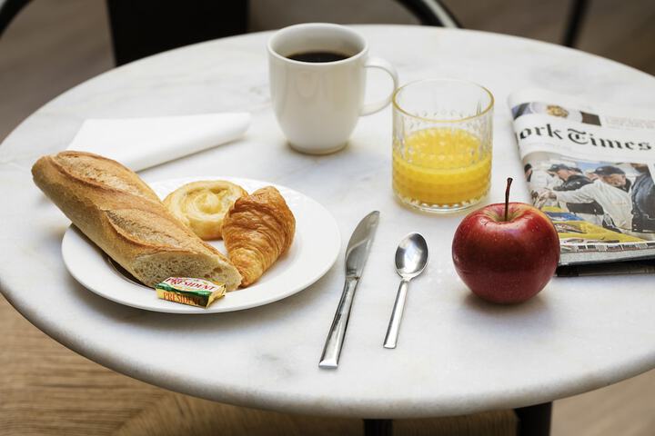 Breakfast/Coffee Service 44 of 52