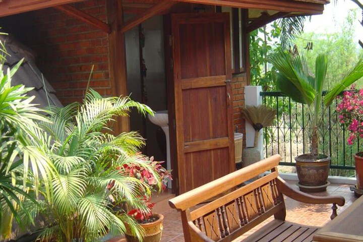 Terrace/Patio 11 of 50