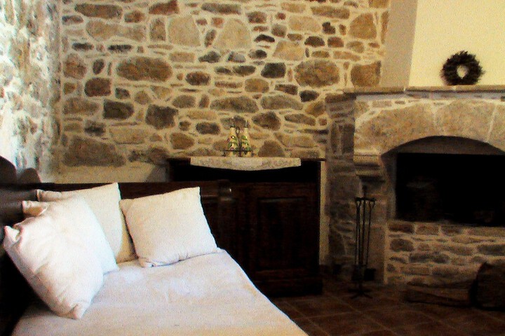 Room 15 of 26