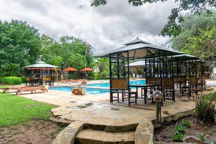 Pool 17 of 41