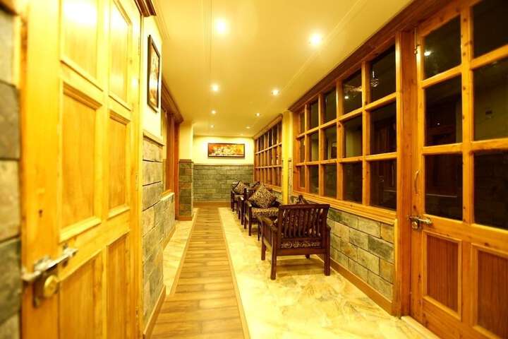 Lobby Entry