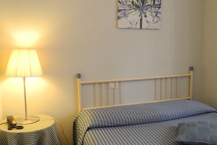 Room 5 of 53