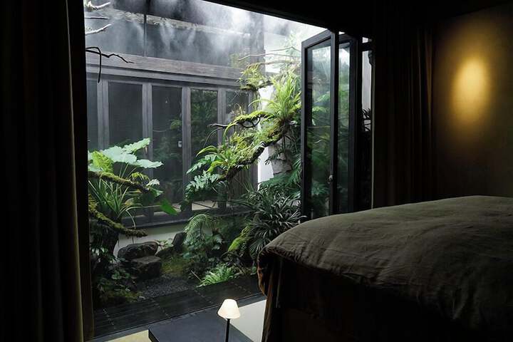 Room 25 of 128