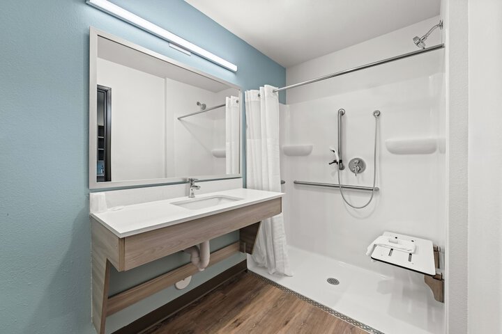 Room 34 of 45