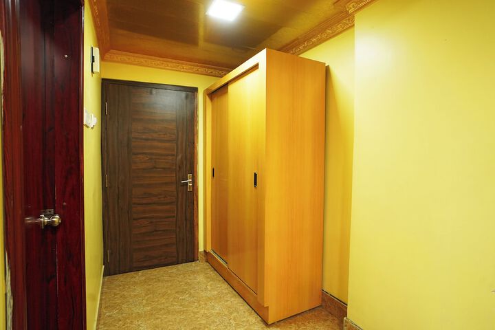 Room 15 of 94