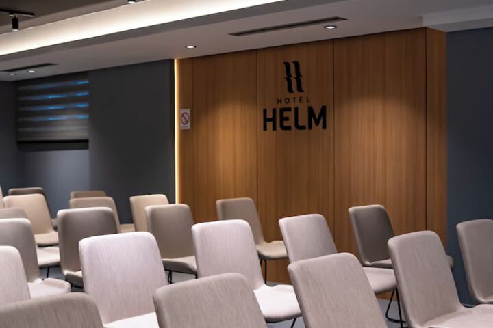 Ballroom/Hall 67 of 80
