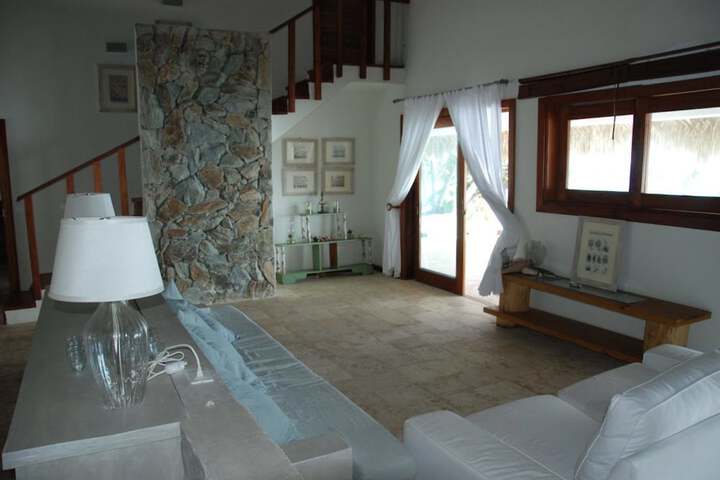 Room 6 of 36