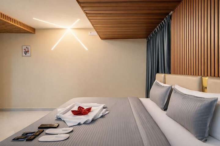 Room 7 of 35