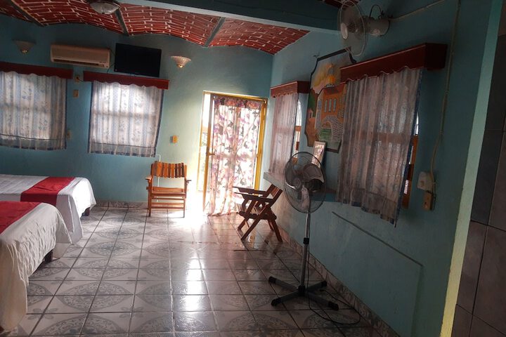 Room 33 of 54