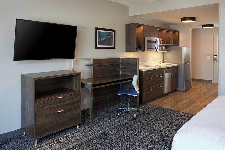 Room 12 of 69