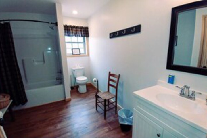 Room 6 of 45