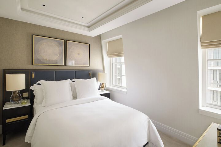 Room 75 of 183