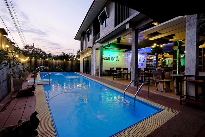 Pool 46 of 59
