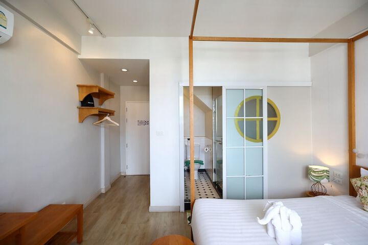 Room 21 of 91