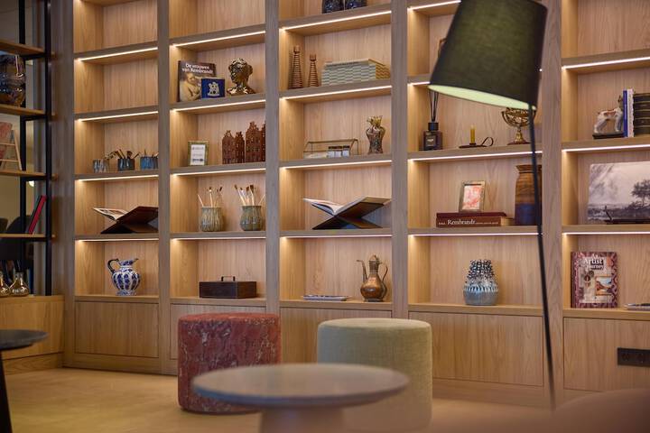 Lobby Entry