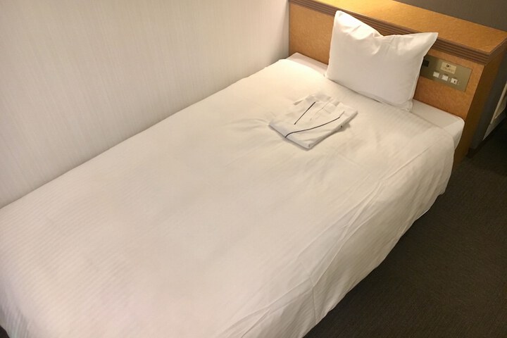 Room 28 of 55