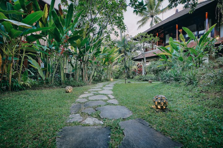 Hotel Exterior 232 of 232