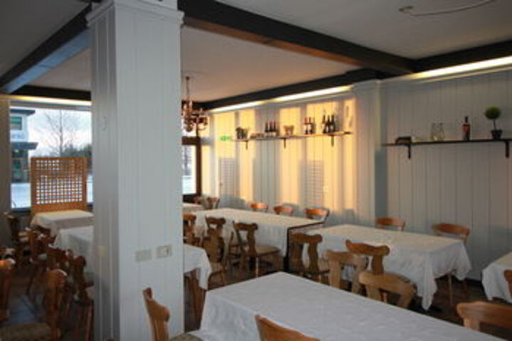 Hotel 76 of 88