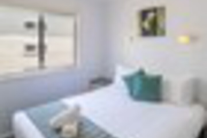 Room 20 of 132
