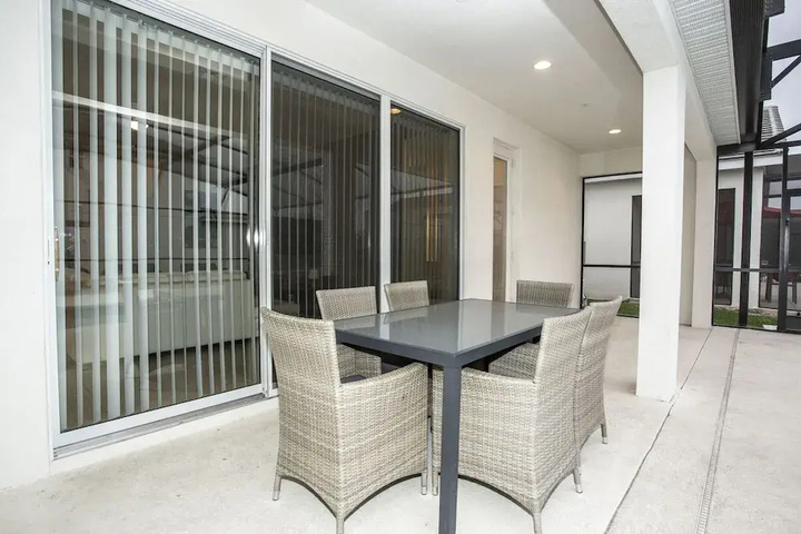Terrace/Patio 7 of 21