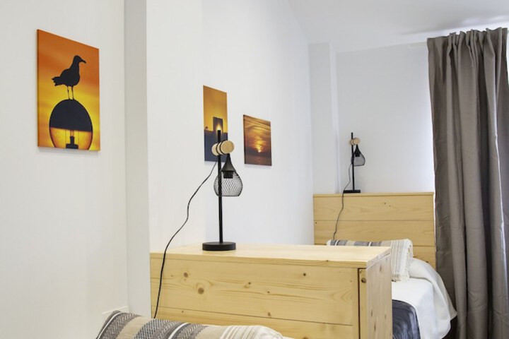 Room 65 of 164