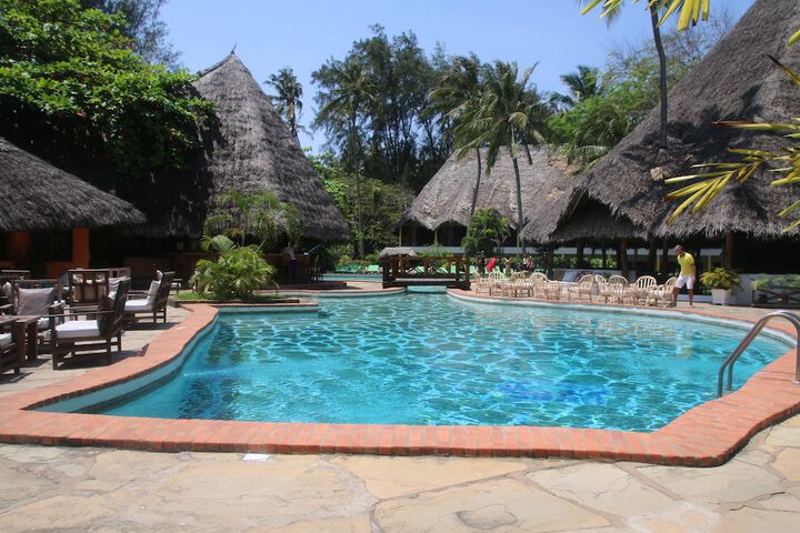 Pool 12 of 45