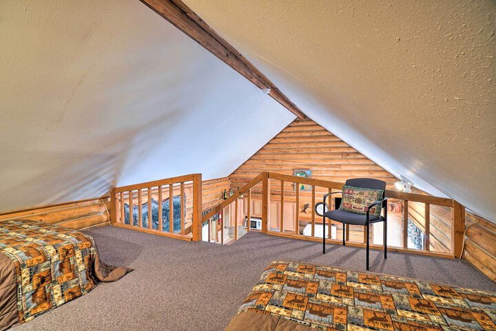 Room 6 of 25