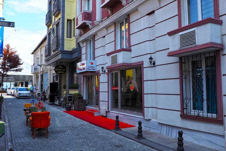 Hotel 37 of 40
