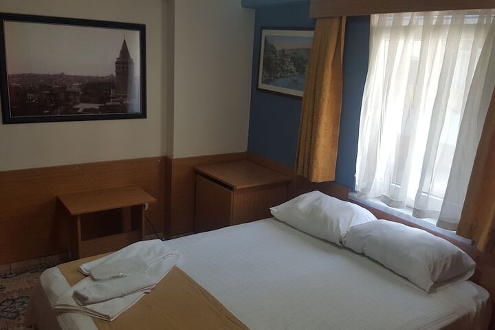 Room 18 of 72