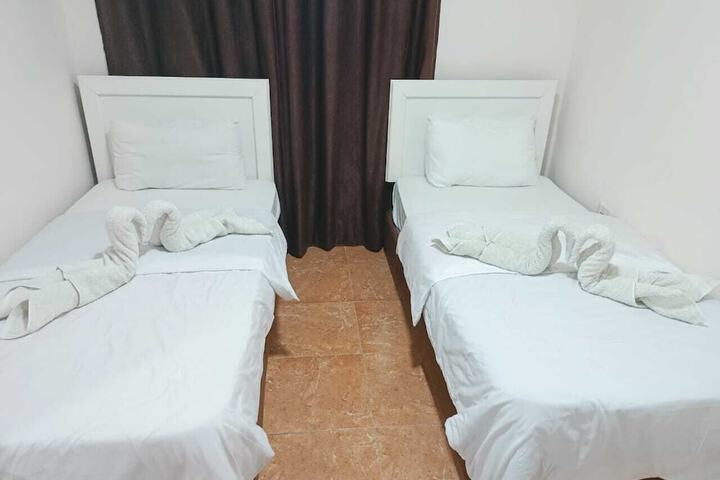 Room 10 of 41