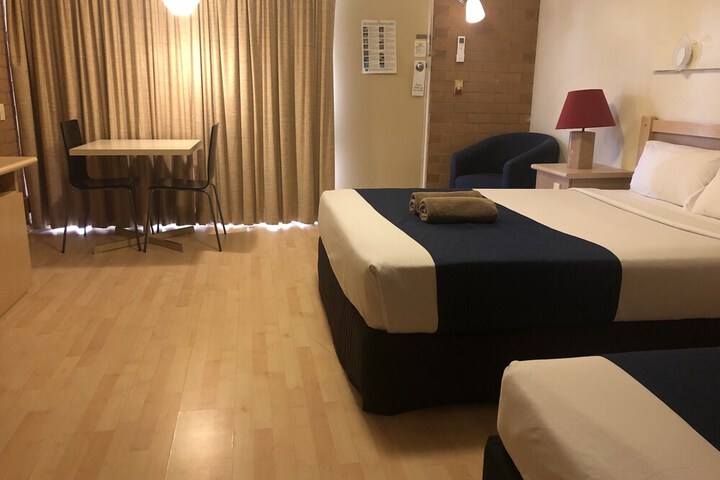 Room 9 of 53