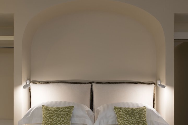 Room 12 of 51