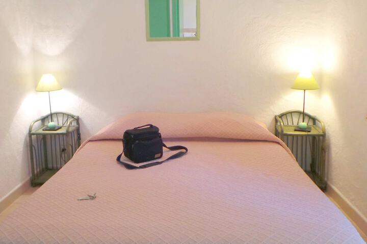 Room 17 of 87