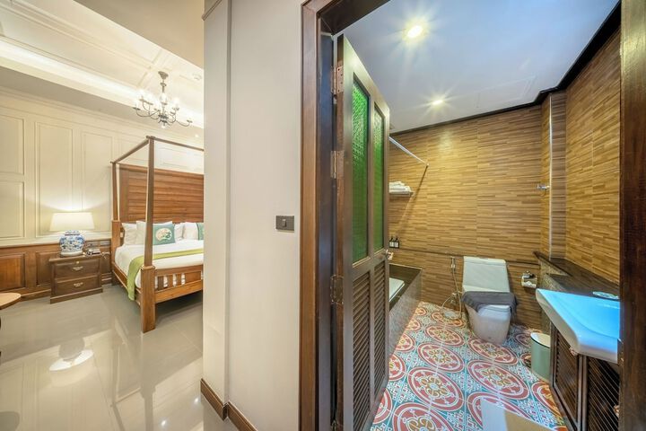 Room 95 of 127