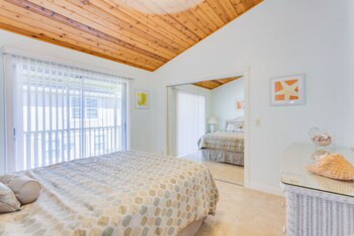 Room 26 of 27