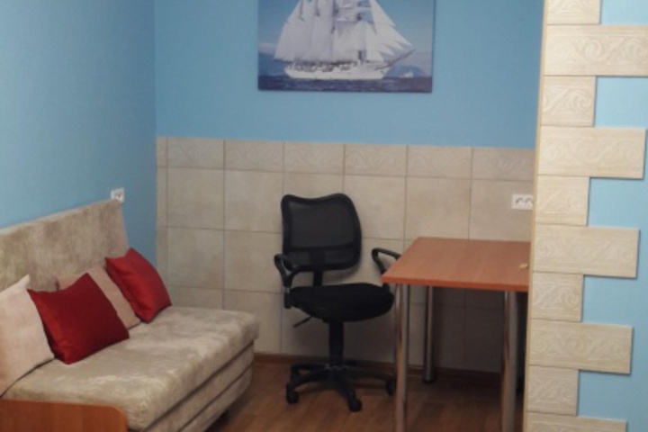 Room 2 of 34
