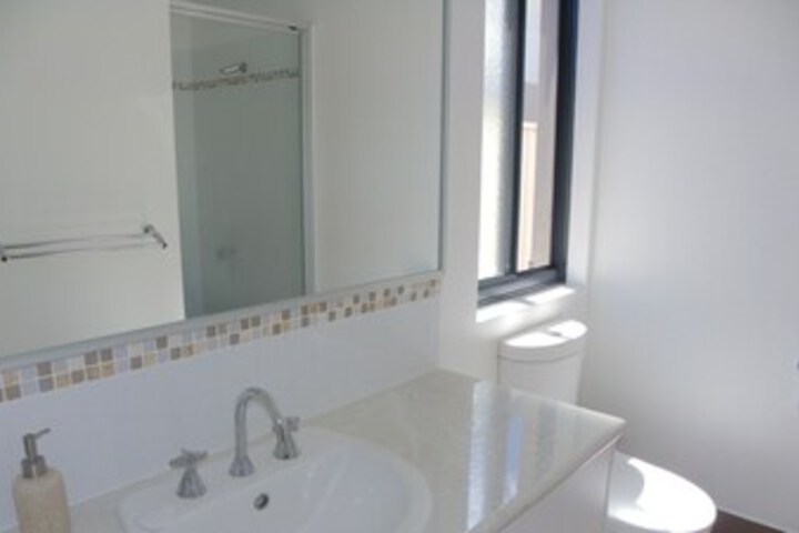 Room 4 of 30
