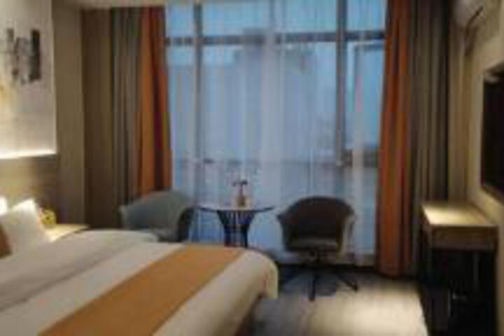 Room 21 of 23
