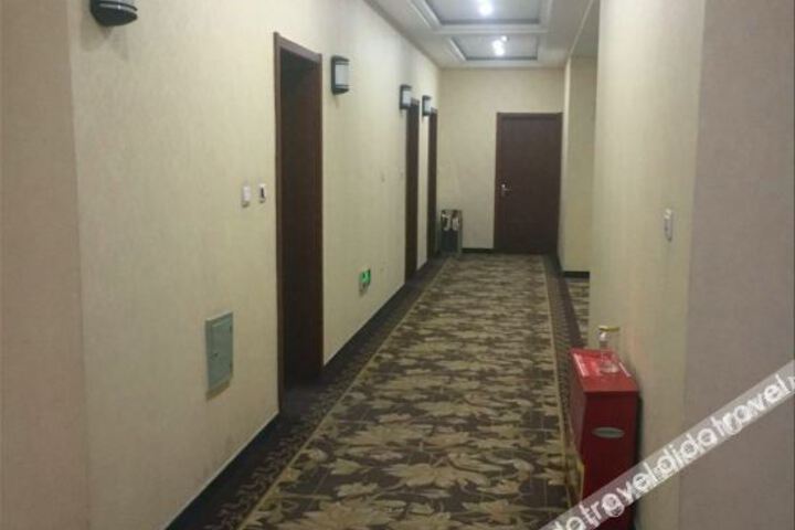 Hotel Interior 11 of 20