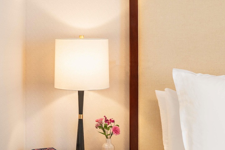 Room 41 of 106