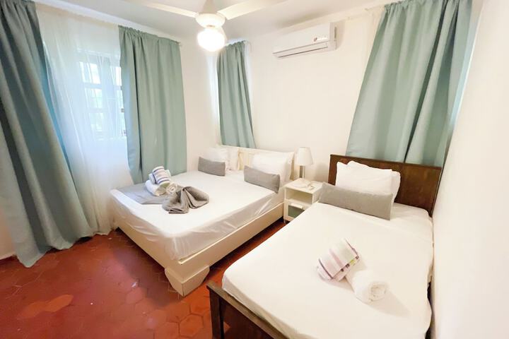 Room 14 of 267
