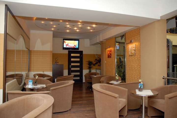 Hotel Interior 6 of 23